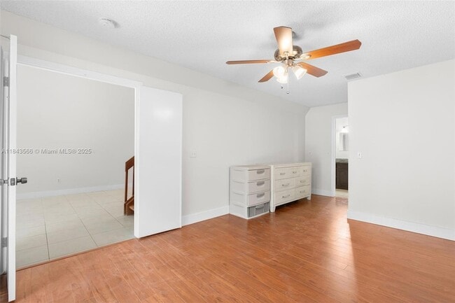 Building Photo - 7144 Sportsman Dr