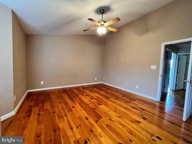 Building Photo - 10168 Elgin Way