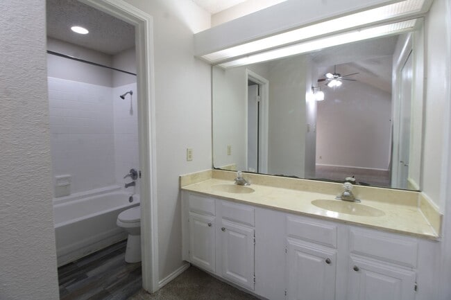 Building Photo - *****PRICE REDUCTION*****