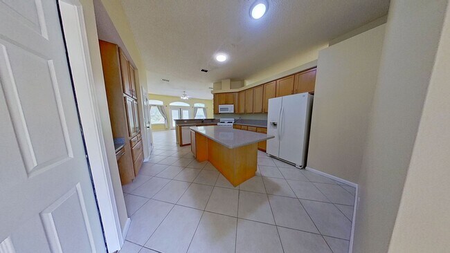 Building Photo - Welcome home - Charming 3 Bedroom in Hatton Chase!
