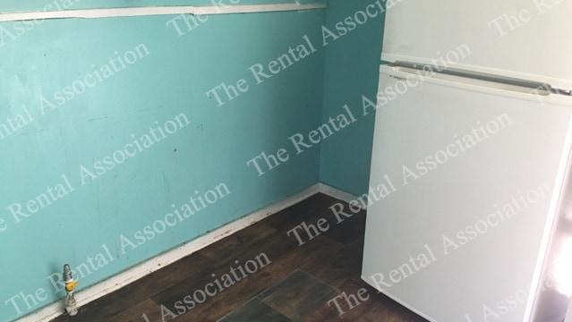 Building Photo - 1503 S 5th St