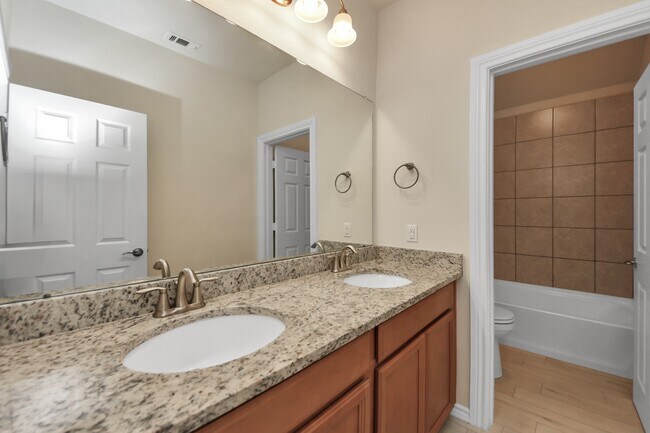 Building Photo - 28215 Shorecrest Ln