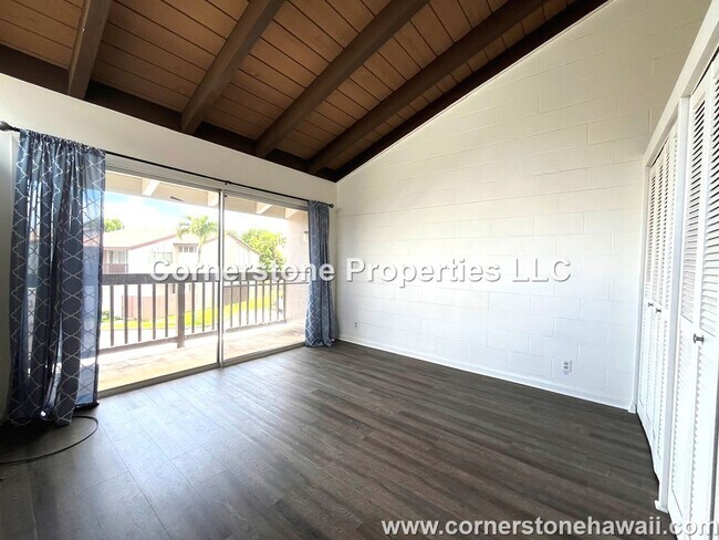 Building Photo - 95-046 Hokuiwa St
