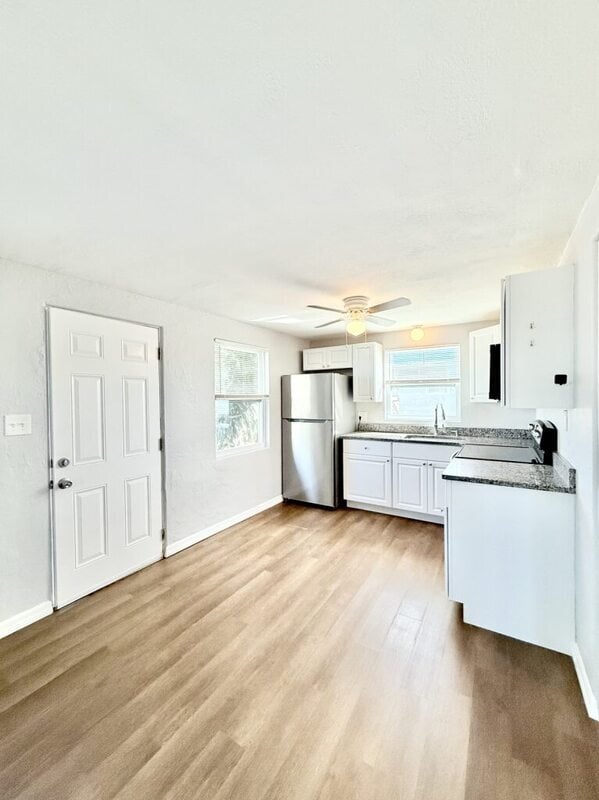 Building Photo - 4091 58th Ave N