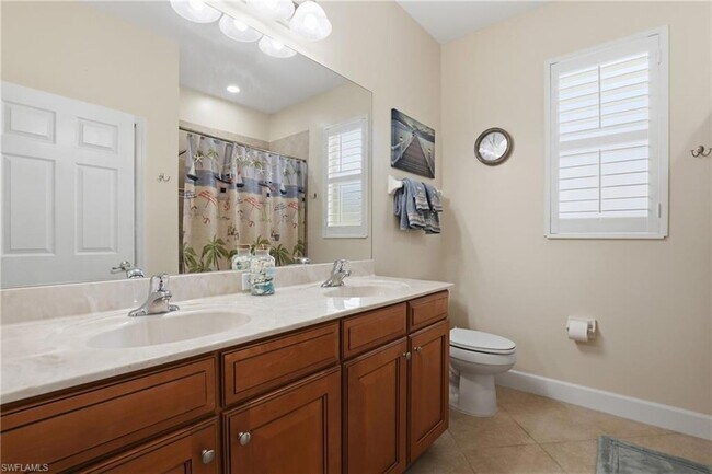 Building Photo - 13818 Farnese Dr