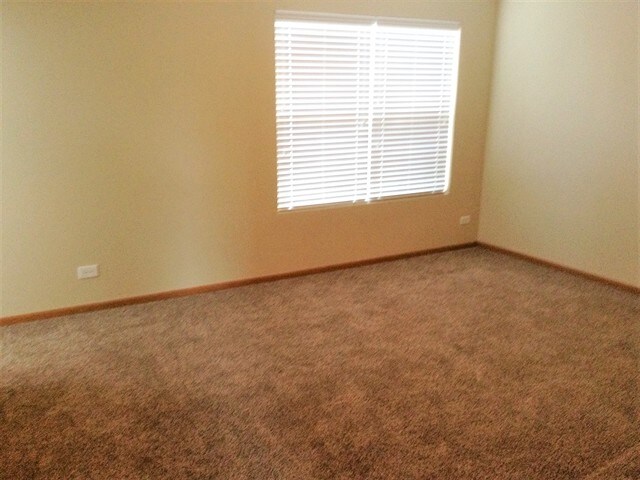 Building Photo - 2810 Cadbury Cir