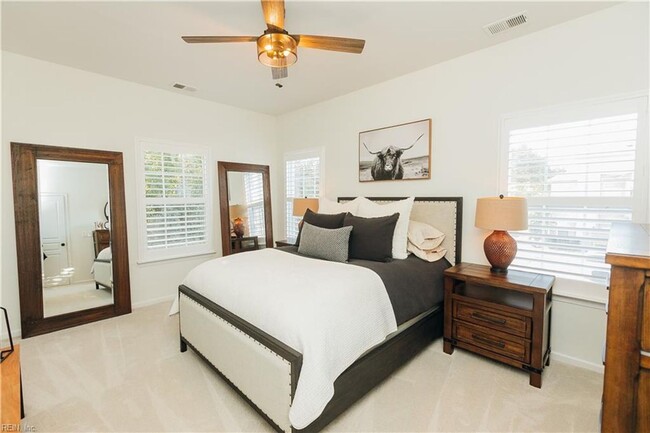 Building Photo - 2000 Picardy Ct