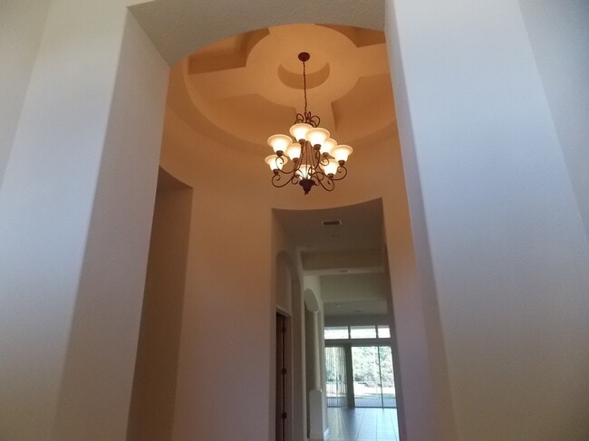 Building Photo - 1271 W Skyview Crossing Dr