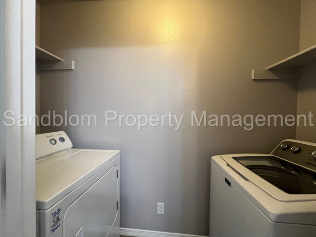 Building Photo - For Lease | Broken Arrow | $1475 Rent