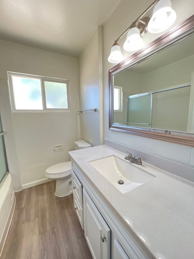 Building Photo - Remodeled 3 Bed Home w/ Fireplace, Garage & Huge Backyard – 93309