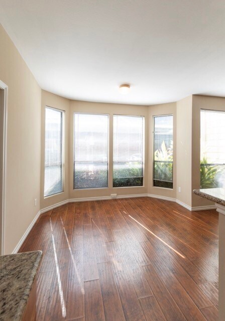 Building Photo - 1881 Bering Dr