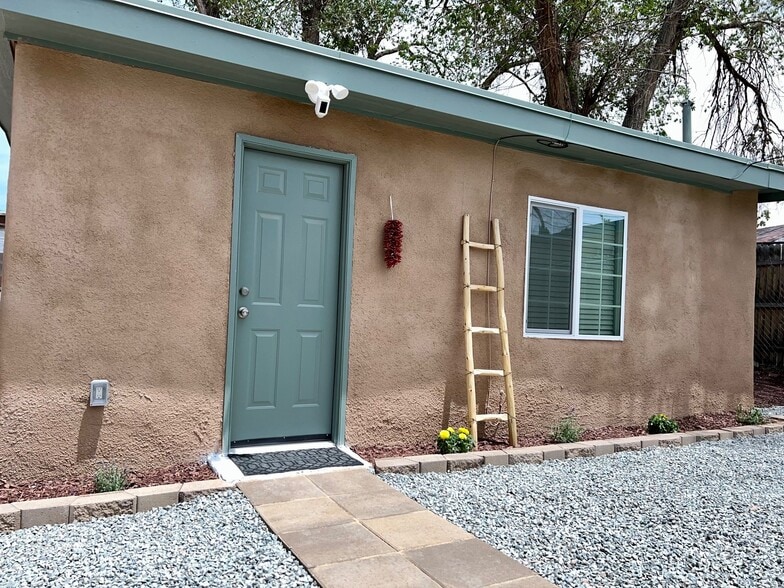 Front Door - 1702 Agua Fria St