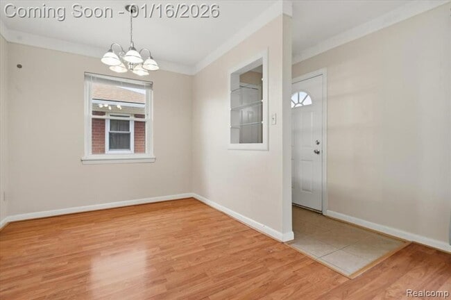 Building Photo - 1198 E Hudson Ave