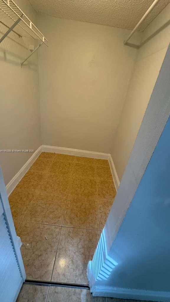 Building Photo - 306 Gardens Dr