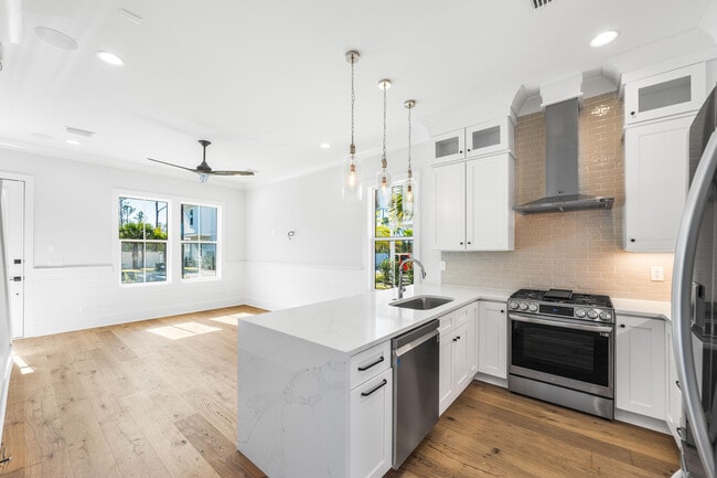 Building Photo - 20 Casa Breeze Ln