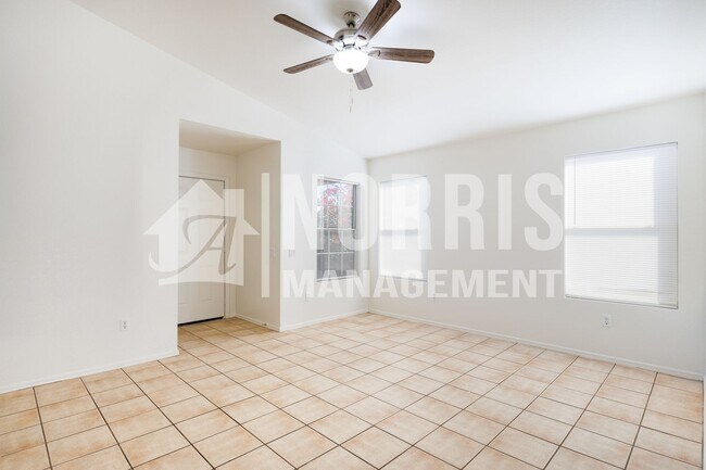 Building Photo - Freshly Updated Home with NO HOA