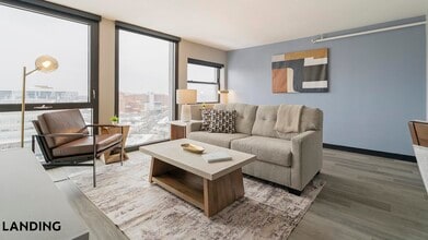 Building Photo - 1922 W Ogden Ave