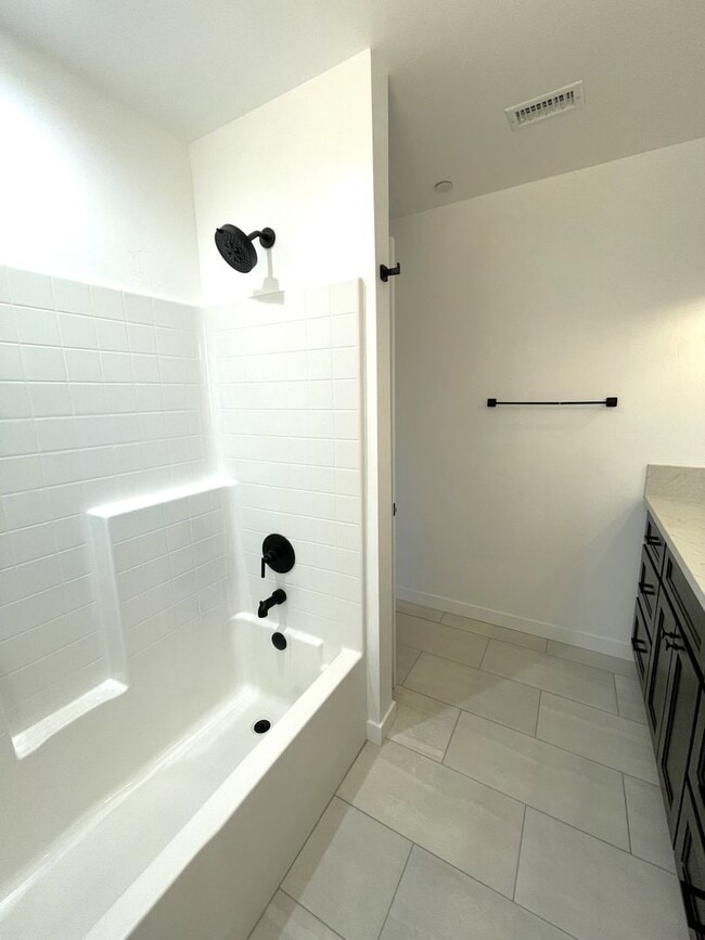 Building Photo - 21031 91st St