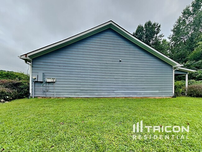Building Photo - 5490 Maltdie Ct NE