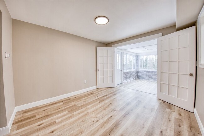 Building Photo - 2158 Reis Run Rd