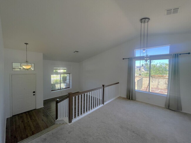 Building Photo - Available Now Palmdale 4 Bedroom + 3 Bathr...