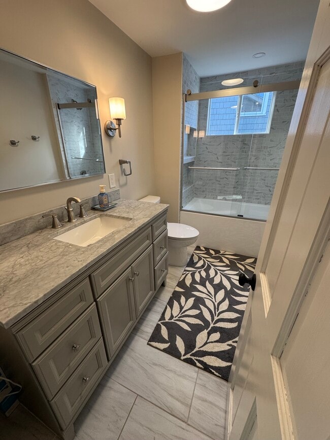 Building Photo - 78 Montclair Ave