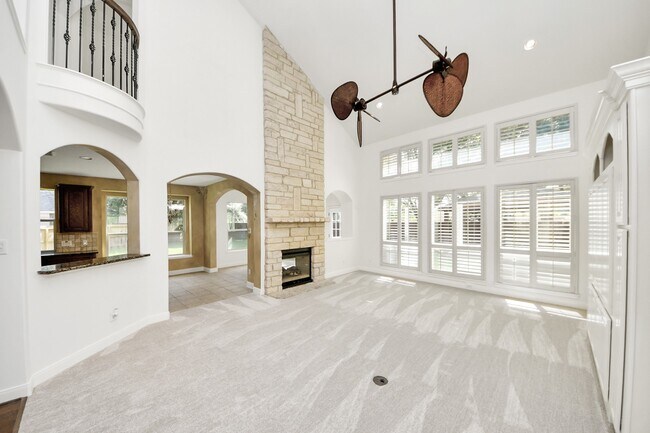 Building Photo - 3811 Parkside Dr