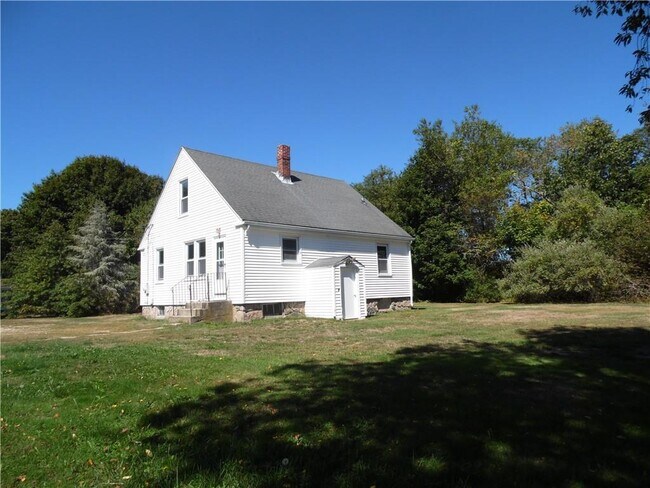 Building Photo - 182 Westerly Bradford Rd