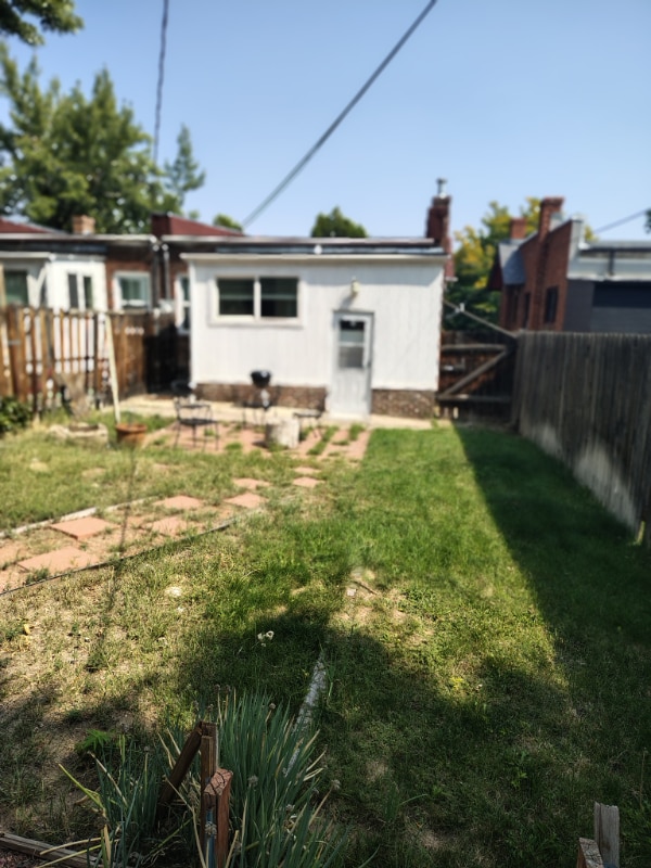 Building Photo - 3853 Julian St