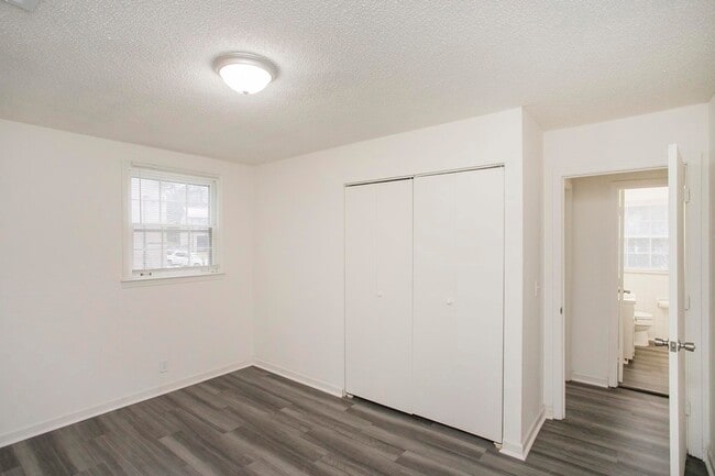 Building Photo - 108 Panamint Dr