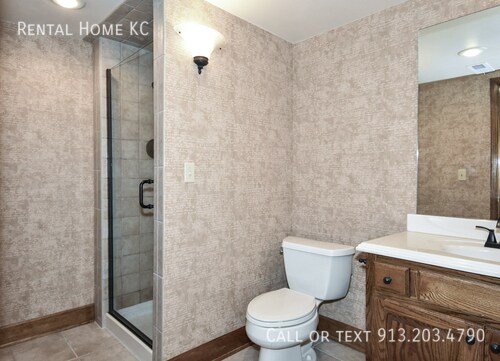 Building Photo - 11956 Farley-