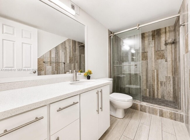 Building Photo - 3800 S Ocean Dr