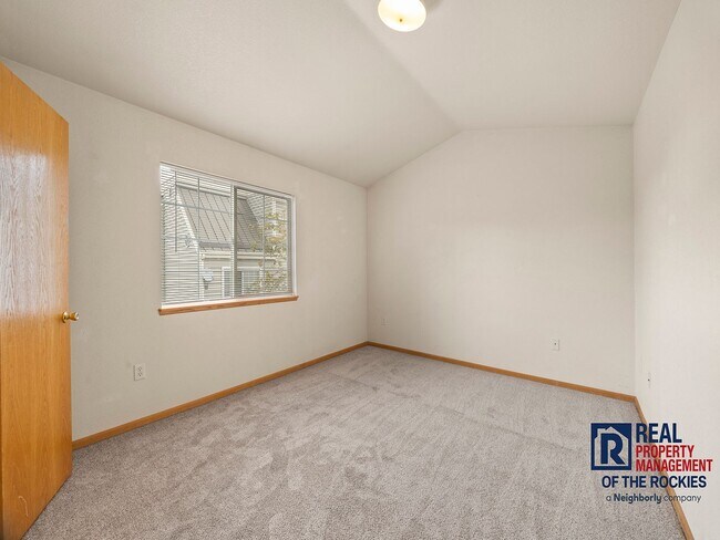 Building Photo - 2 Bed, 2 Bath Condo- Prime Location Near CSU & Old Town FOCO!