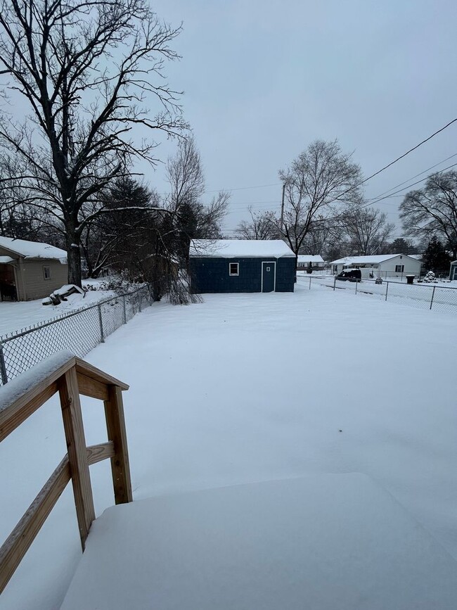 Building Photo - Updated 3-Bedroom, 1-Bathroom Home – $1,395/Month | 1,092 Sq. Ft. | Accepting Section 8