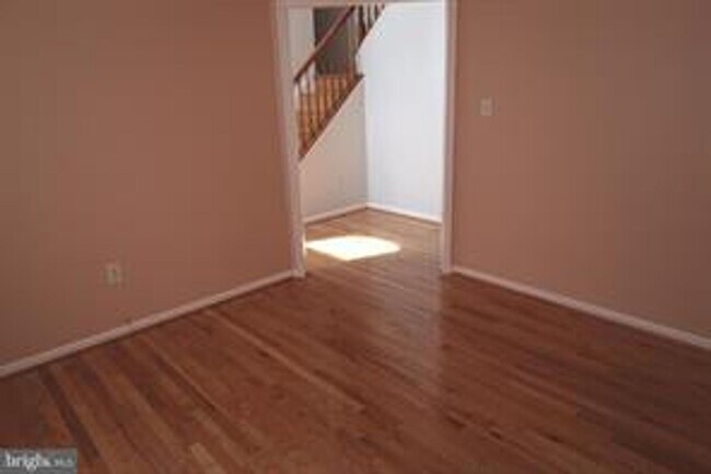 Building Photo - 10222 Stagecoach Dr