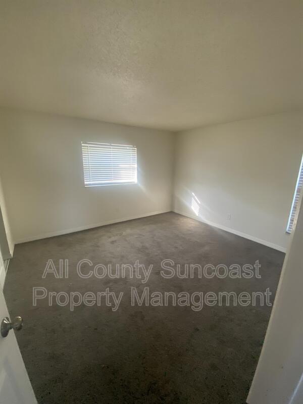 Building Photo - 7450 35th St N