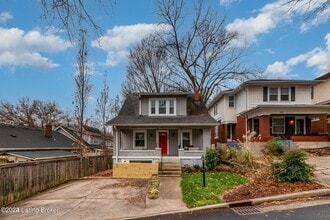 Building Photo - 248 Kennedy Ave