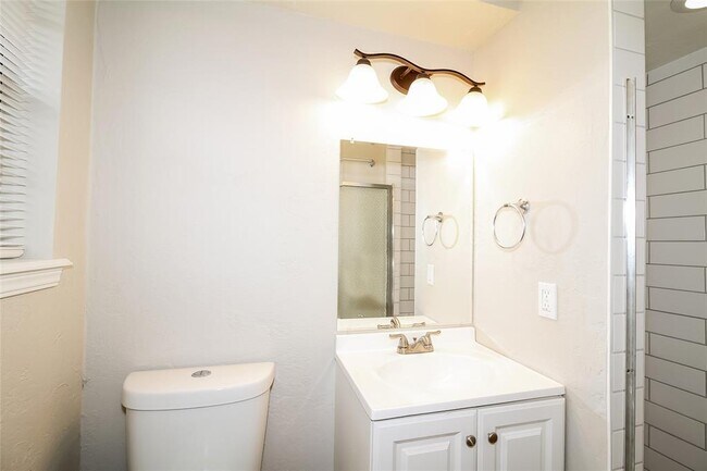 Building Photo - 4220 Corbett Dr