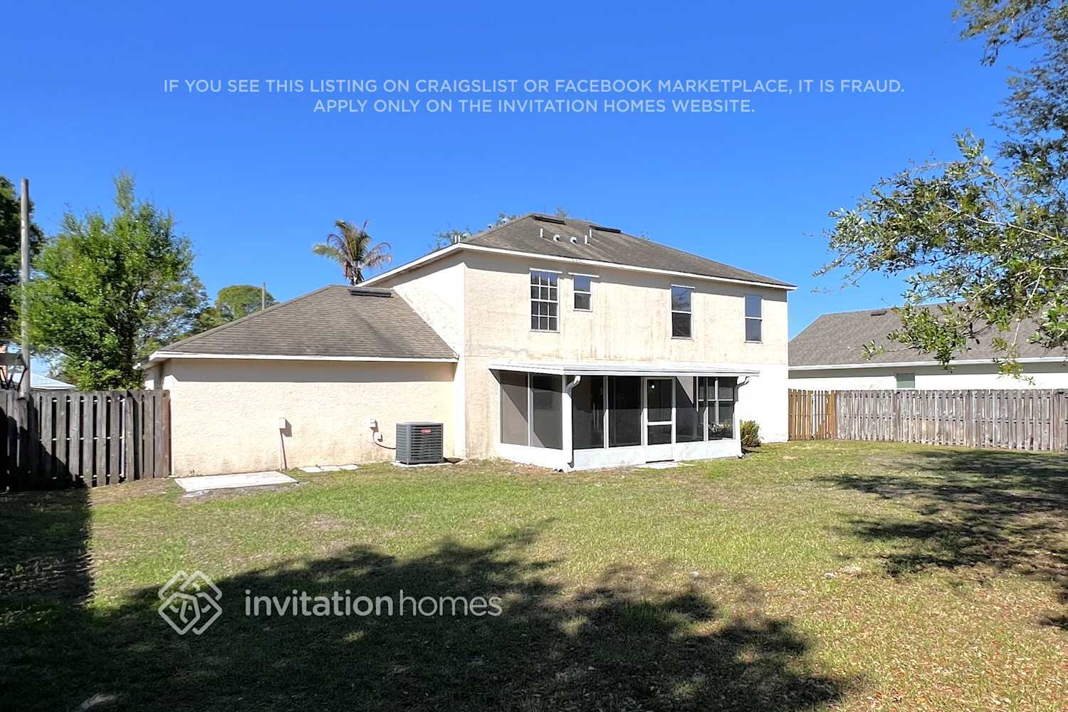 Building Photo - 2553 SW Grotto Cir