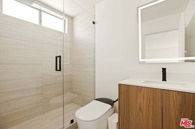 Building Photo - 10630 Wilkins Ave