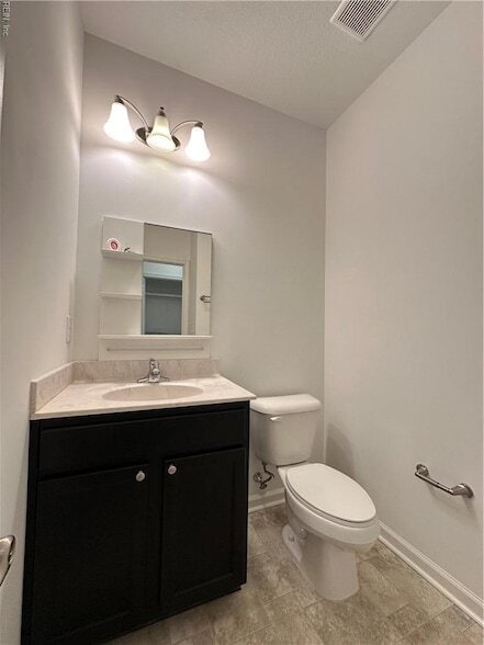 Building Photo - 2802 Rowling Wy