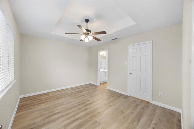 Building Photo - 109 Rosemary Cove