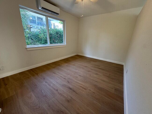 Building Photo - 110 Cascade Ln