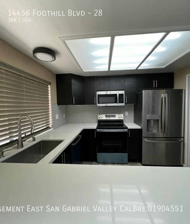 Building Photo - 14456 Foothill Blvd