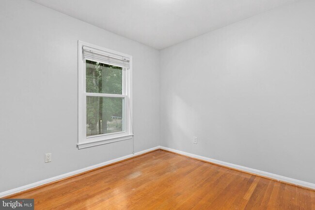 Building Photo - 9106 Suede Ct