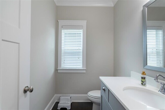 Building Photo - 201 Ave of The Orchards