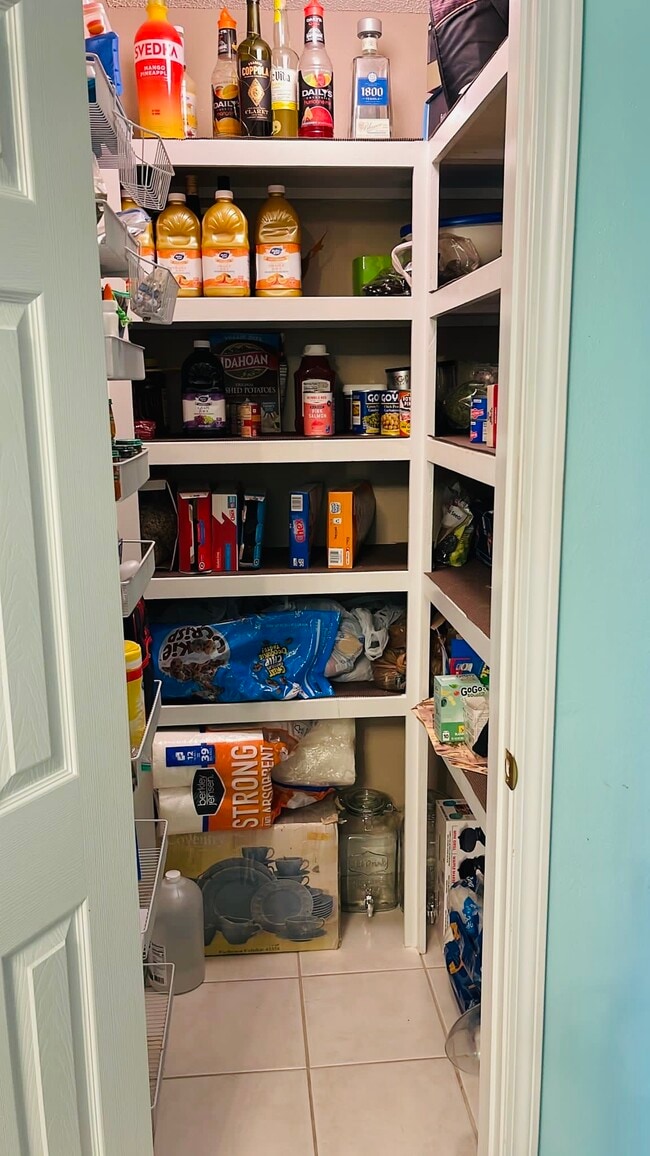 pantry - 732 Denise Dr