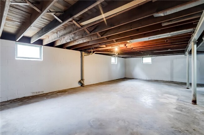 Building Photo - 159 Harwick Rd