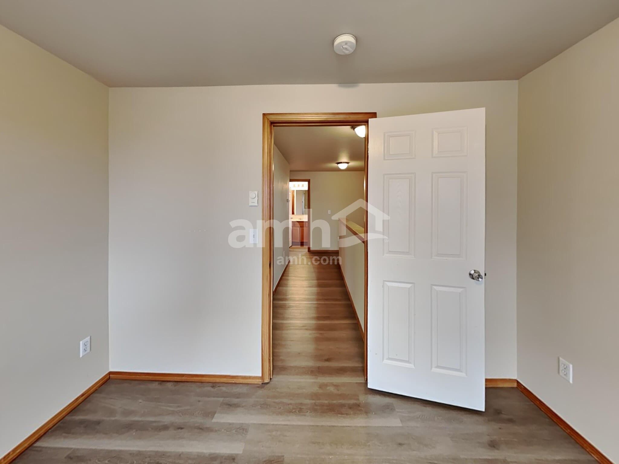 Building Photo - 16617 53rd Ave Ct E