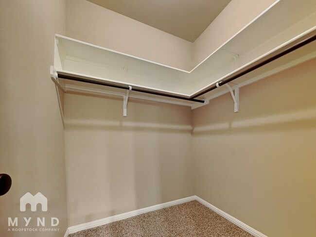 Building Photo - 9613 Solana Vista Loop